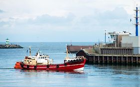 Bizstay Harbour IV